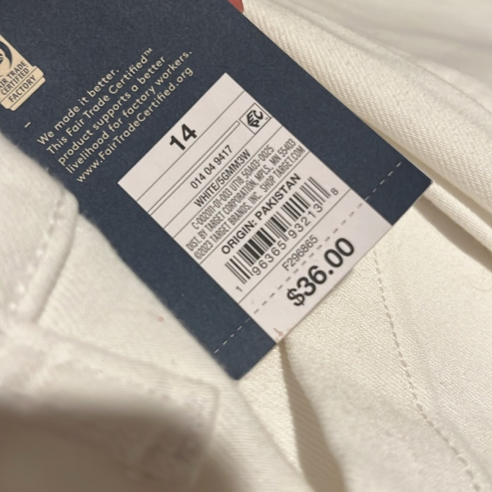 Universal Thread Jeans - Picture 3 of 3